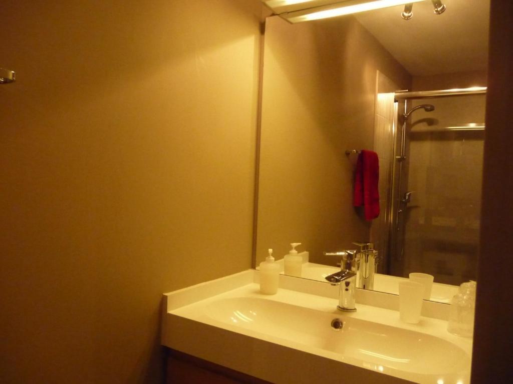La Maison D'A Cote Bed & Breakfast Alencon Room photo